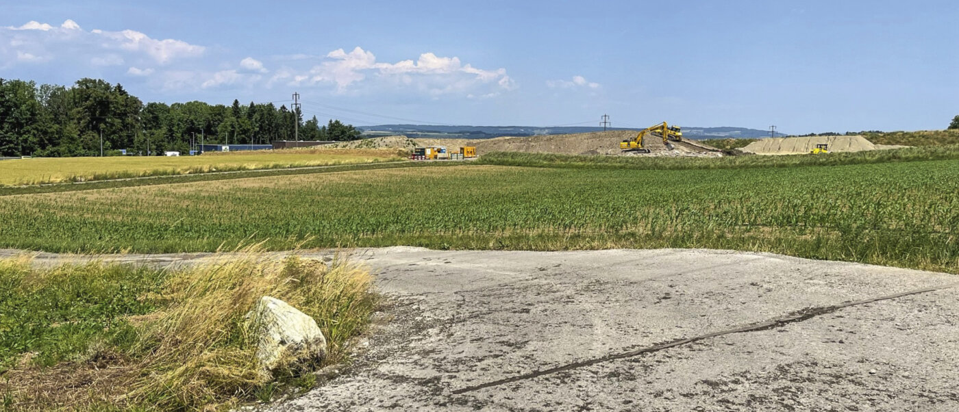 Benerz Ruchegg Deru Hero 02